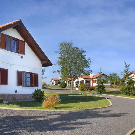 Complejo De Cabanas Llatani Hotel Лос Реартес Екстериор снимка
