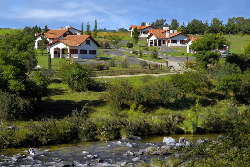 Complejo De Cabanas Llatani Hotel Лос Реартес Екстериор снимка